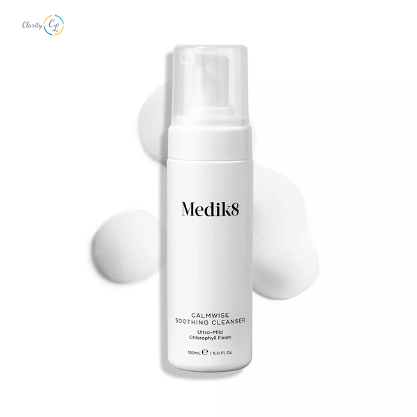 Medik8 Ніжна пінка з хлорофілом для очищення чутливої шкіри CALMWISE™ SOOTHING CLEANSER 150ml 1746320048 фото