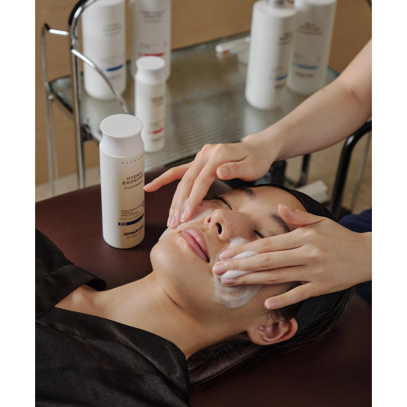 Гіпоалергенний гель для вмивання DERMAFIRM Hydra Exosome Cleanser, 250 мл