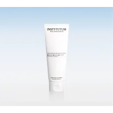 Средство для очищения INSTYTUTUM Adaptogel Cleanser Next-Gen