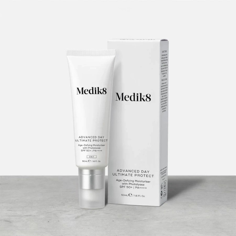 Medik8 Антивіковий зволожувальний сонцезахисний крем із фотоліазою, SPF 50+ і PA++++ Advanced Day Ultimate Protect