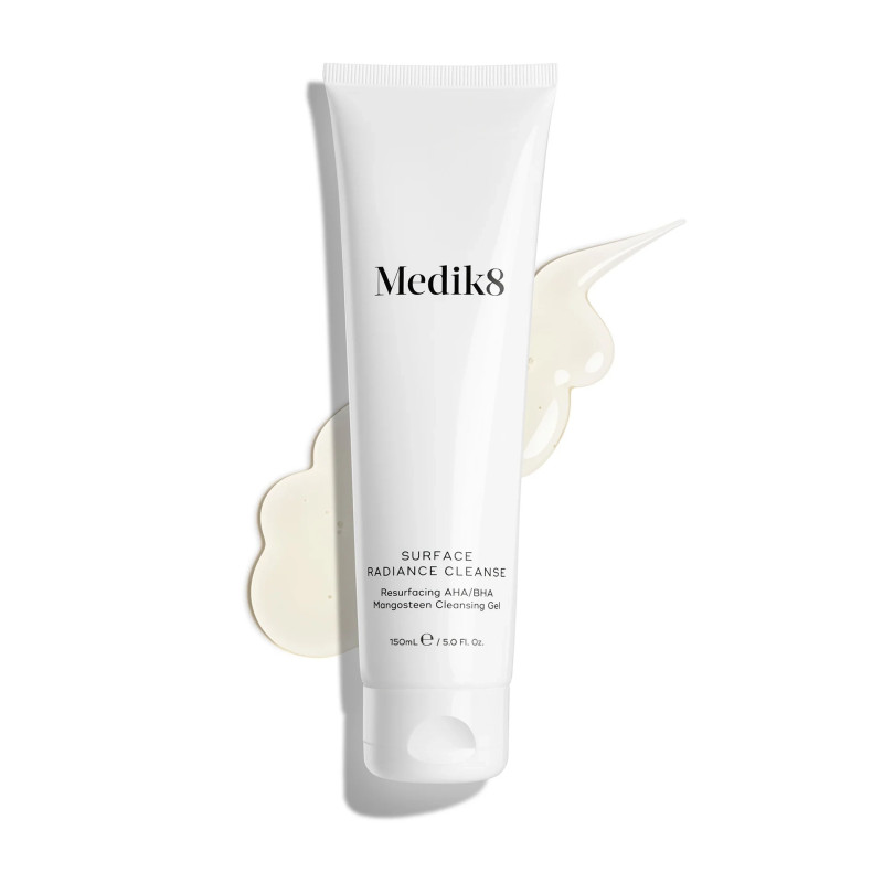 Medik8 Гель для вмивання з АНА, ВНА й екстрактом мангостана Surface Radiance Cleanse 150ml
