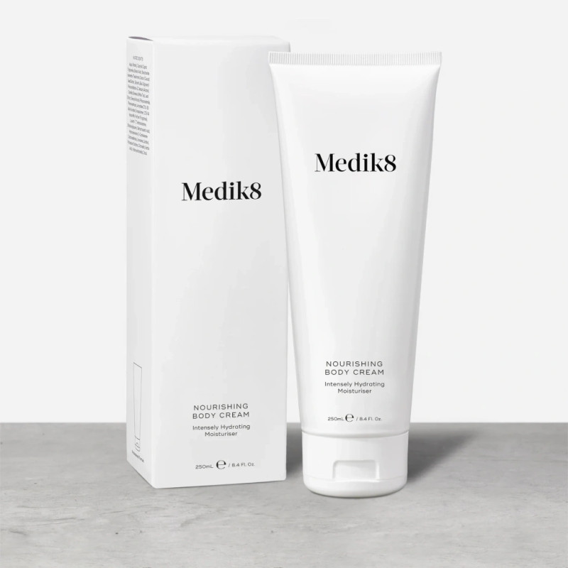 Medik8 Інтенсивний зволожувальний крем для тіла Nourishing Body Cream