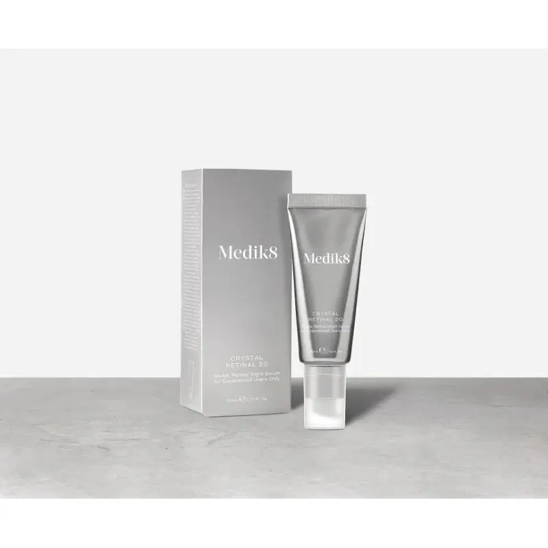 Medik8 Crystal Retinal 20 Нічна крем-сироватка з ретиналем 0,2%
