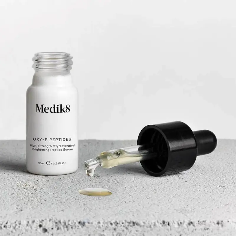 Medik8 Oxy-R Peptides Пептидна сироватка від пігментації