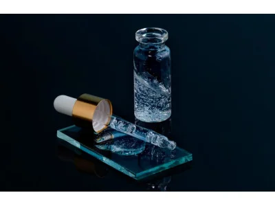 Азелаиновая кислота в косметике: особенности и польза для кожи