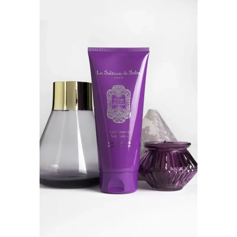 Молочко для тела с ароматом мускуса ладана и ванили La Sultanе De Saba Body Lotion Musk Incense Vanilla 200 мл