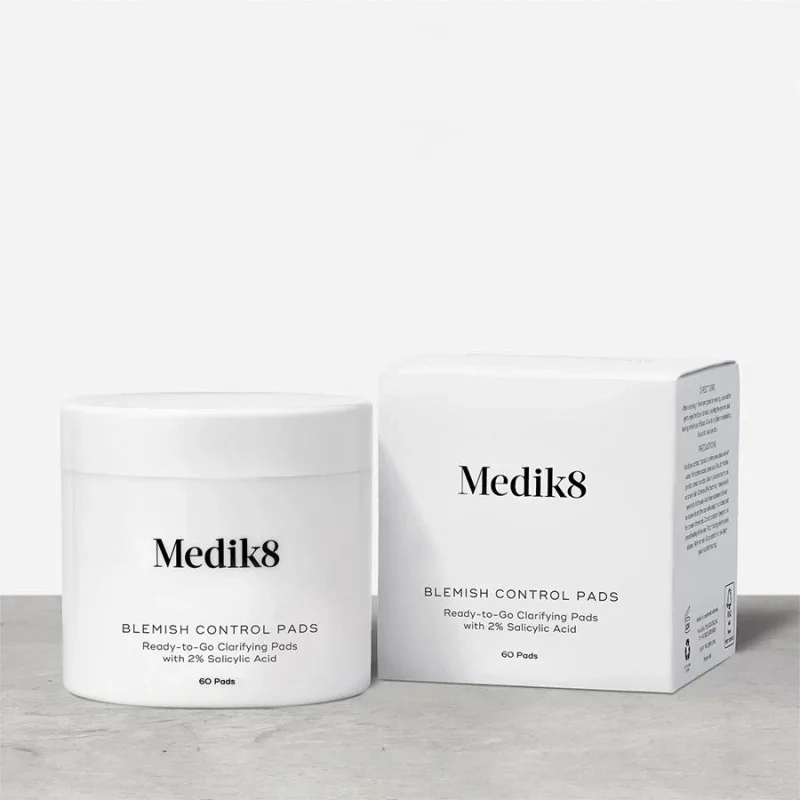Medik8 Бесспиртовые подушечки с 2% салициловой кислотой для проблемной кожи Blemish Control Pads