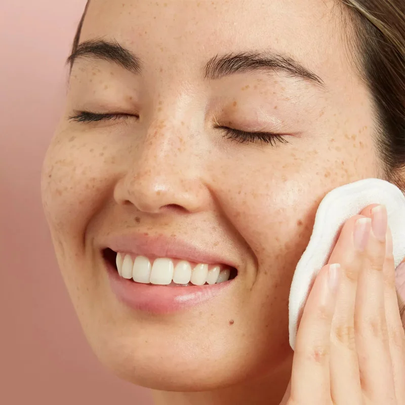 Medik8 Щоденний відлущувальний тонік з кислотою PHA й активатором ферментів Press & Glow 200ml