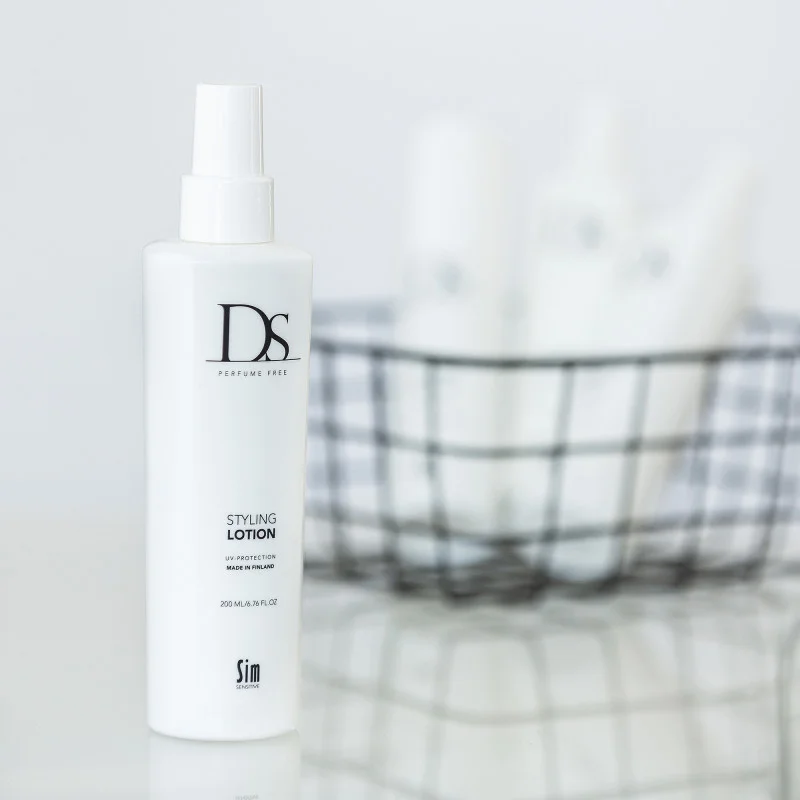 Sim Sensitive Лосьйон-спрей для укладання волосся DS Styling Lotion 200ml